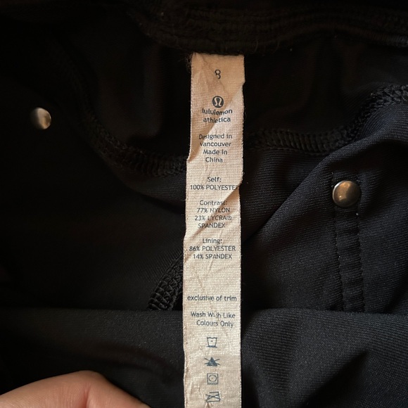 Vintage Lululemon cargo shorts - Picture 3 of 3